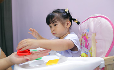 3個(gè)改掉孩子結(jié)巴的小妙招